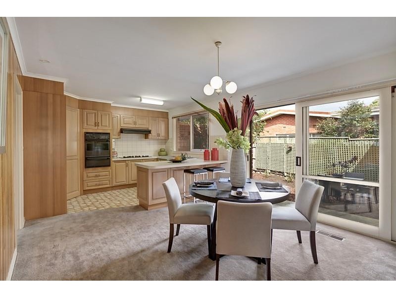 1/5 Holland Road, Blackburn South VIC 3130