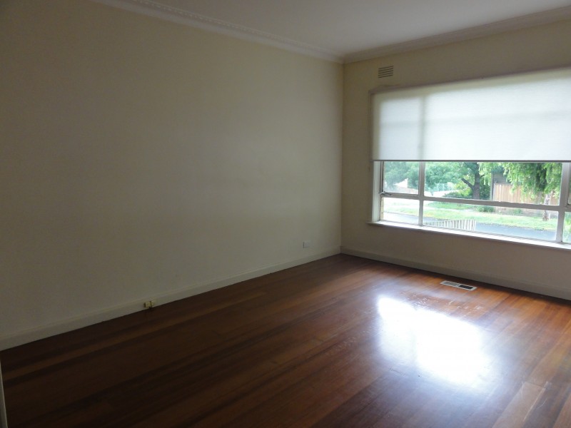 5 Cypress Avenue, Burwood VIC 3125