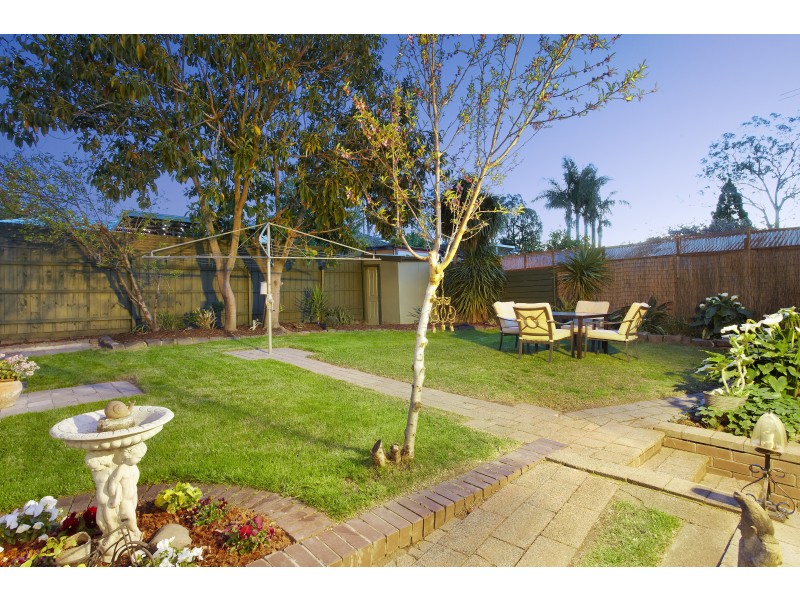 4 Somerset Court, Blackburn South VIC 3130