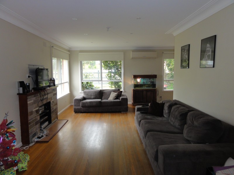 63 Ormond Avenue, Mitcham VIC 3132