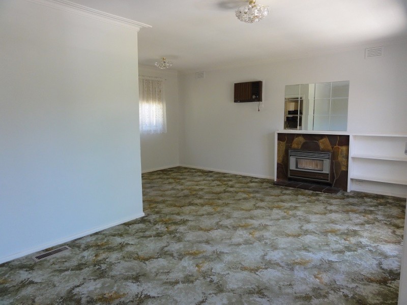 6 Nielsen Avenue, Nunawading VIC 3131