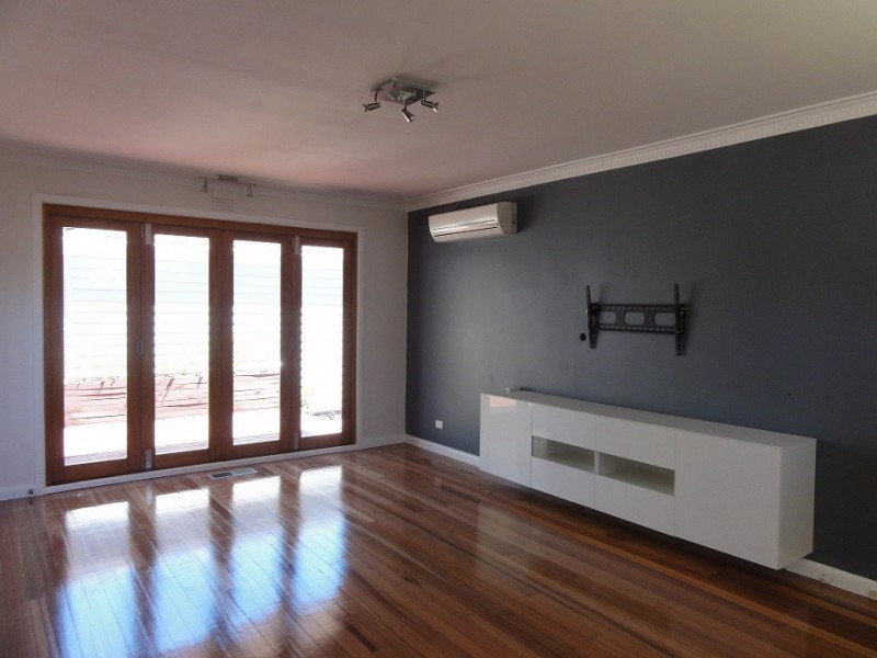 7 Mingeta Avenue, Blackburn South VIC 3130