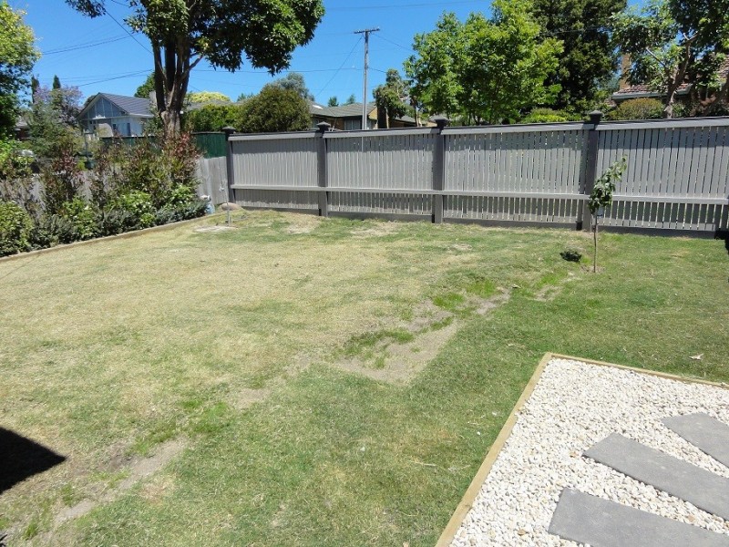 7 Mingeta Avenue, Blackburn South VIC 3130