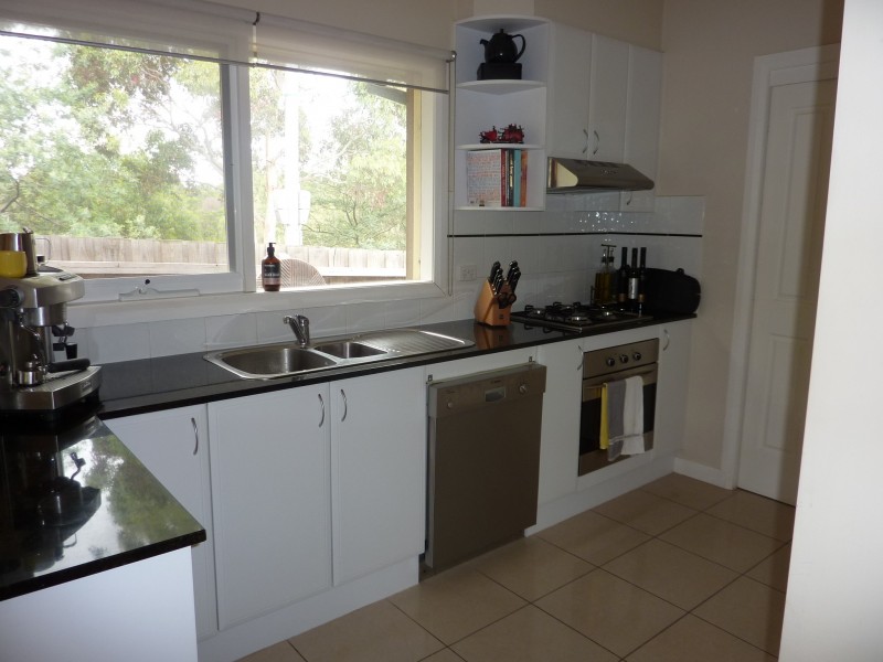 2/22 Thea Grove, Doncaster East VIC 3109