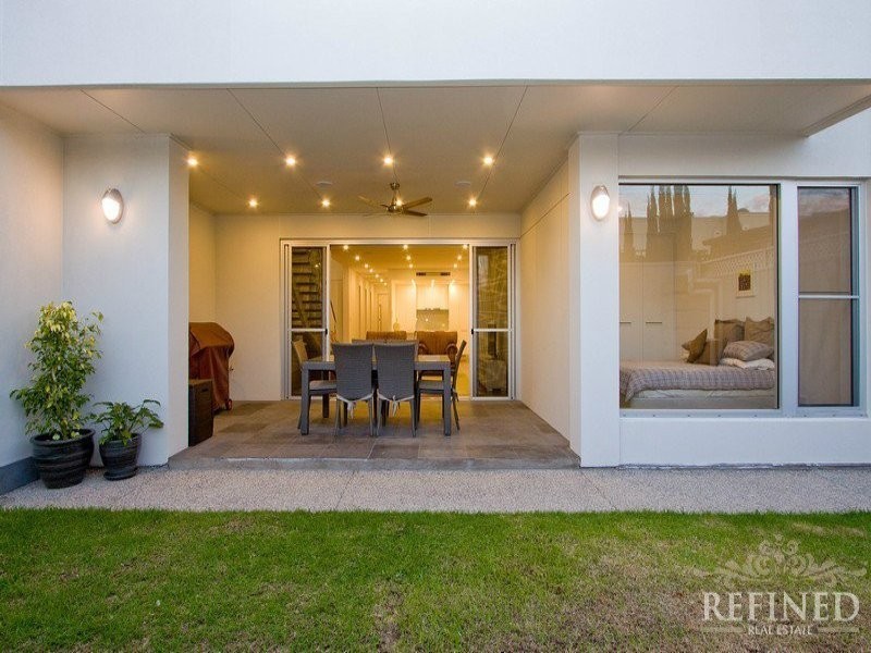 510 Seaview Road, Grange SA 5022