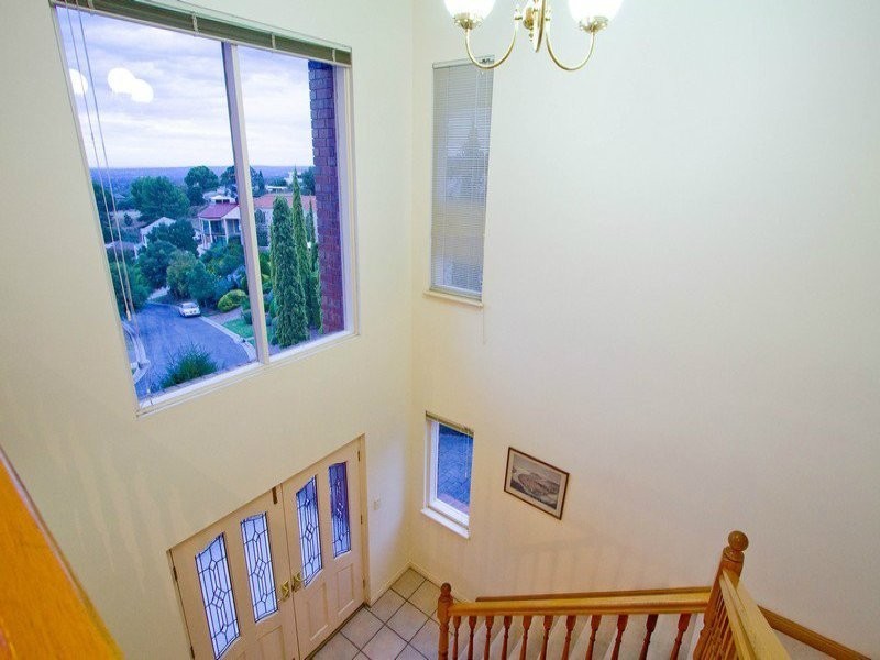 16 Travers Drive, Beaumont SA 5066