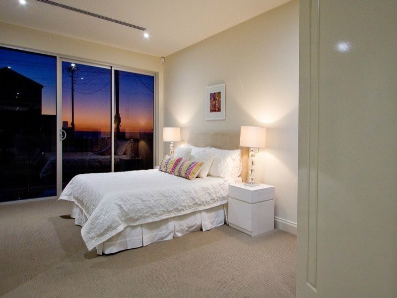 76 Seaview Road, Tennyson SA 5022