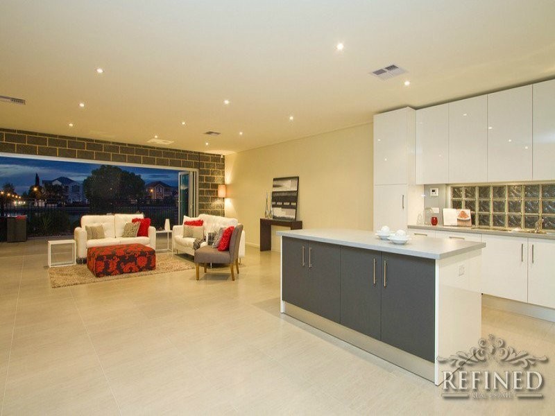 54 Shearwater Drive, Mawson Lakes SA 5095