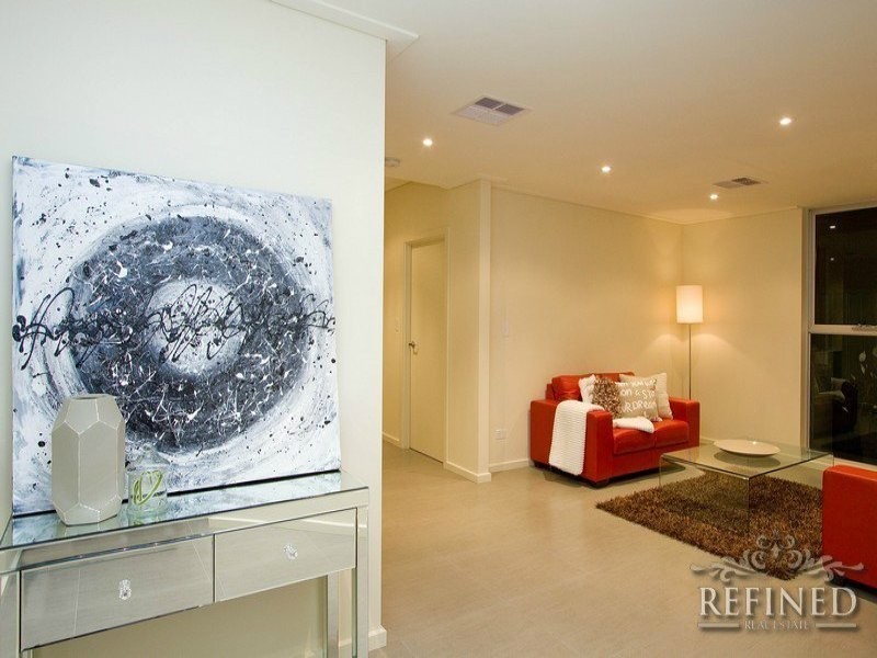 54 Shearwater Drive, Mawson Lakes SA 5095