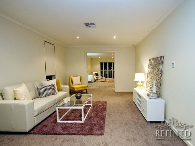 54 Shearwater Drive, Mawson Lakes SA 5095