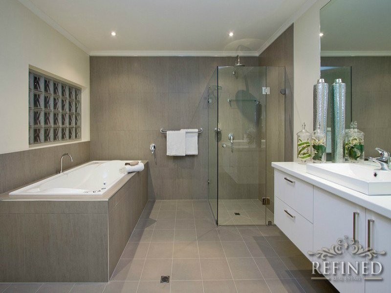 54 Shearwater Drive, Mawson Lakes SA 5095