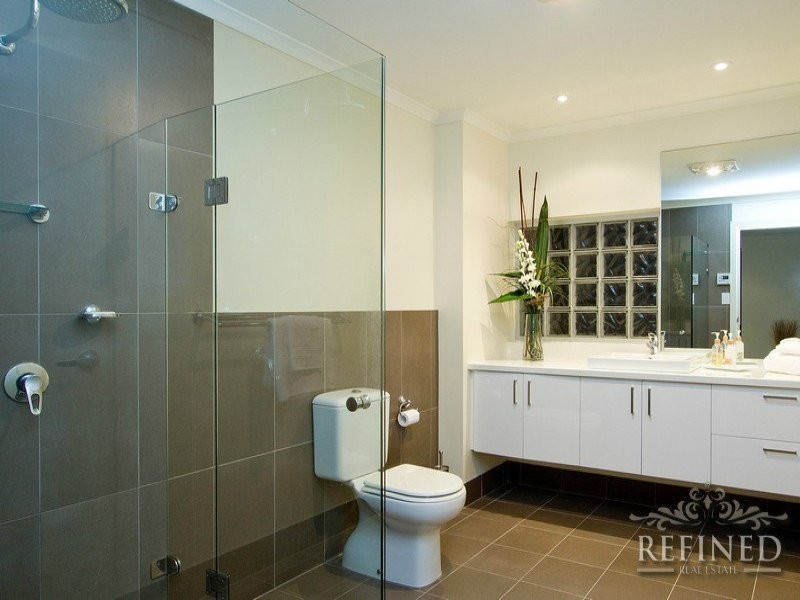 54 Shearwater Drive, Mawson Lakes SA 5095