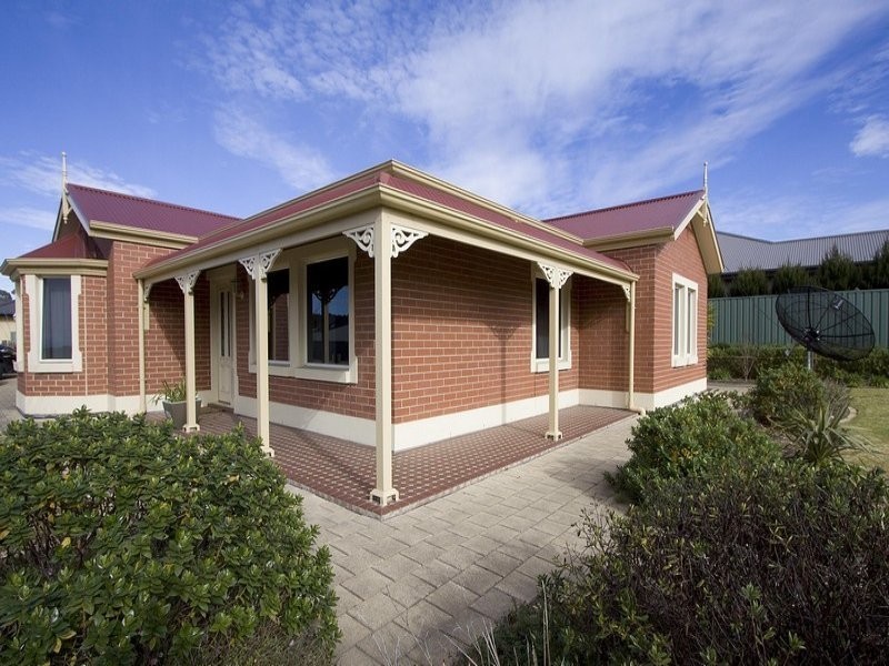 2 Davenport Terrace, Mount Barker SA 5251