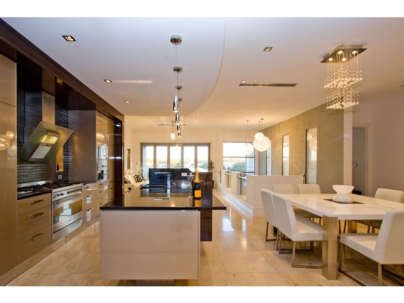 71 Military  Road, Tennyson SA 5022