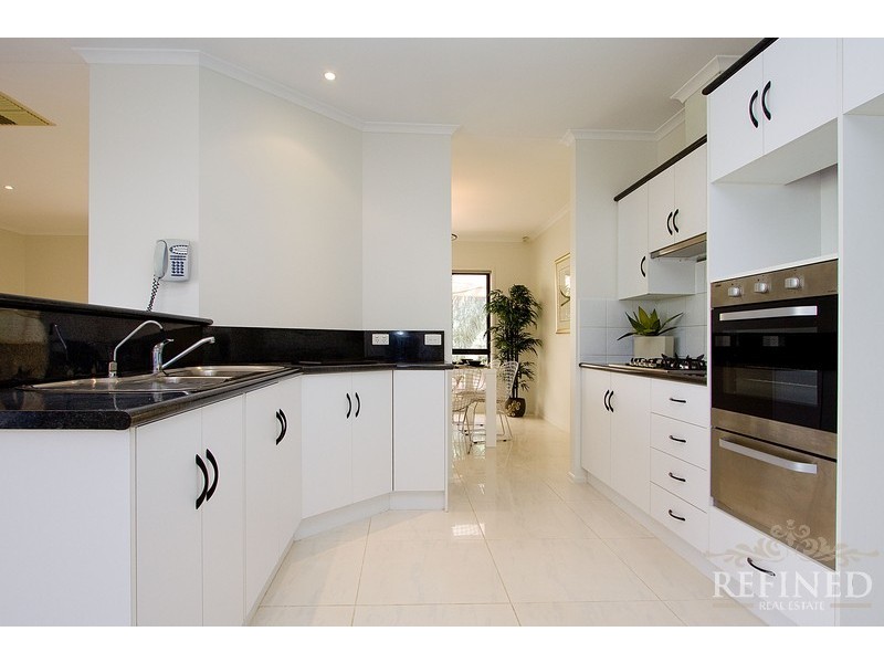 6 Angelo Street, Newton SA 5074