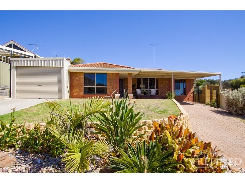 3 Barossa Crescent, Hallett Cove SA 5158