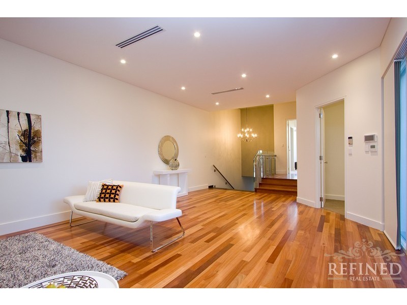 12 Elinor Terrace, Glen Osmond SA 5064