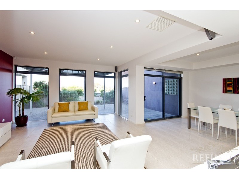 72A Seaview Road, Tennyson SA 5022