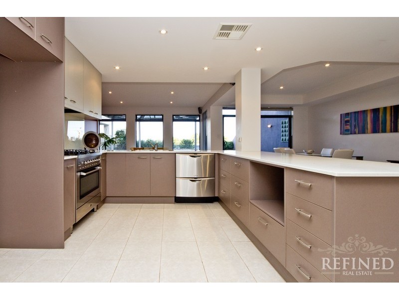 72A Seaview Road, Tennyson SA 5022