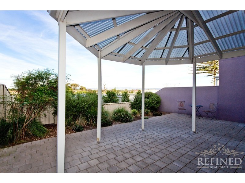 72A Seaview Road, Tennyson SA 5022