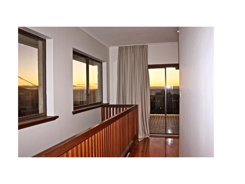 138 Seaview Road, Henley Beach South SA 5022