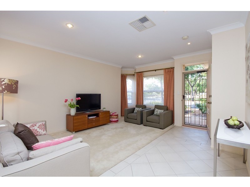 21 Durham Terrace, Alberton SA 5014