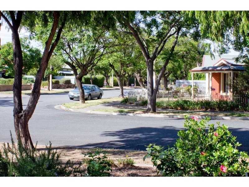 21 Durham Terrace, Alberton SA 5014