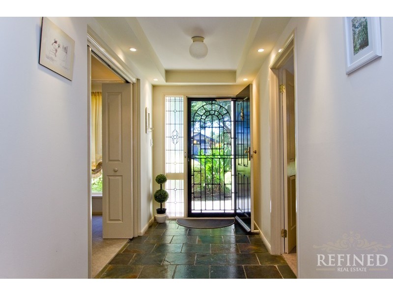 10  Hilltop Drive, Oakden SA 5086