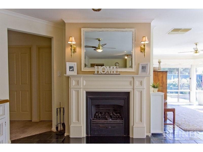 10  Hilltop Drive, Oakden SA 5086