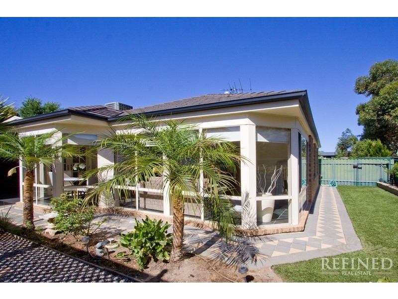 10  Hilltop Drive, Oakden SA 5086