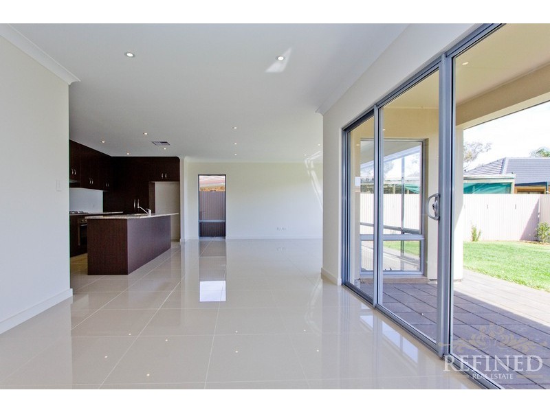 10A Maldon Street, Northfield SA 5085