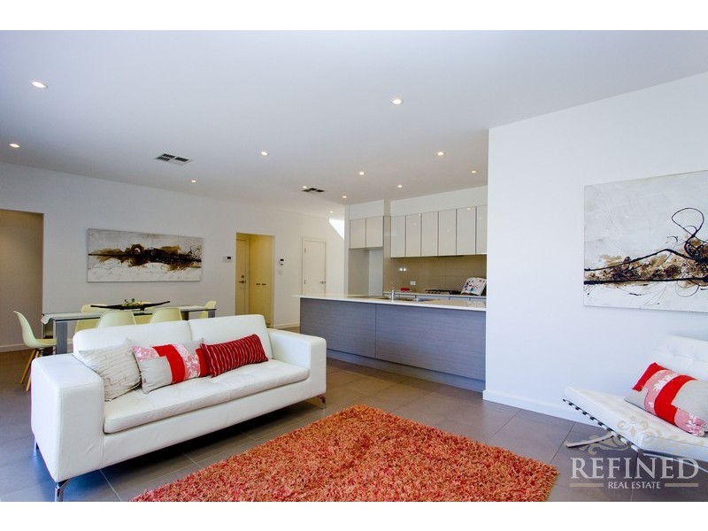 2/3C Broden Road, West Beach SA 5024