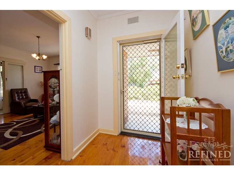 7 Mayo Crescent, Salisbury Downs SA 5108