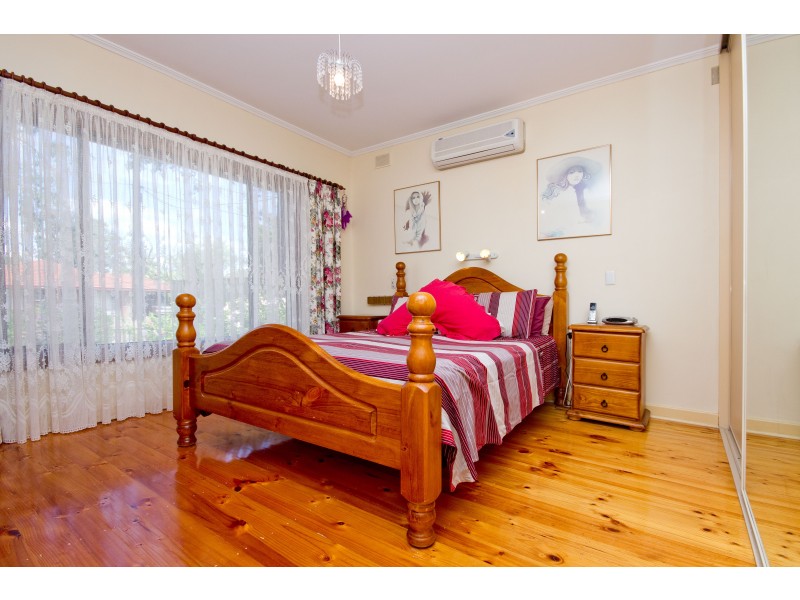 7 Mayo Crescent, Salisbury Downs SA 5108