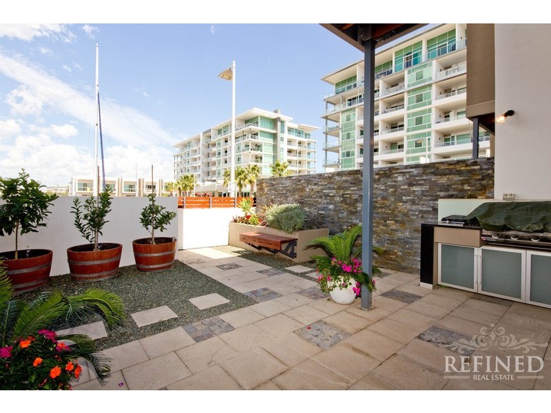 16 Pilla Avenue, New Port SA 5015