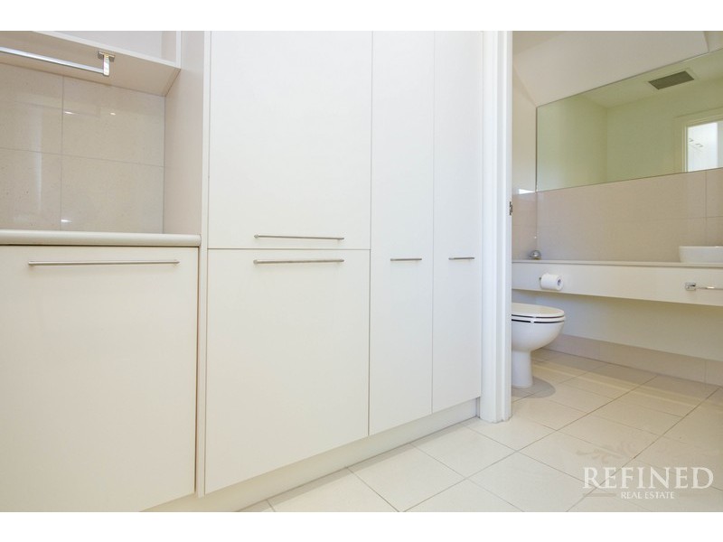 16 Pilla Avenue, New Port SA 5015
