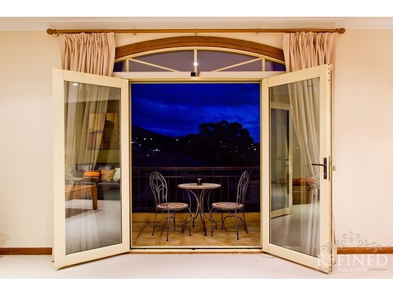 30 The Promenade, Highbury SA 5089