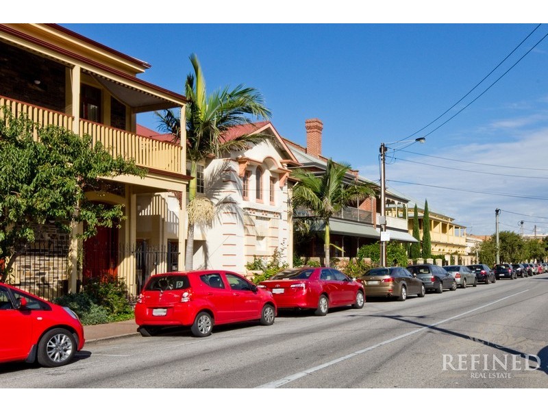 4/20 Sussex Street, Glenelg SA 5045