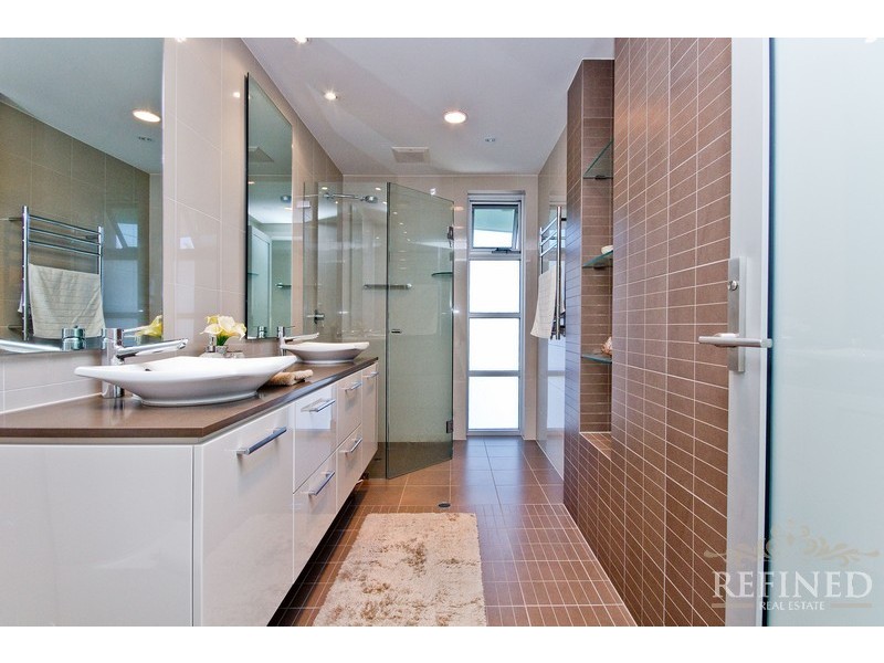 11/155 Brebner Drive, West Lakes SA 5021
