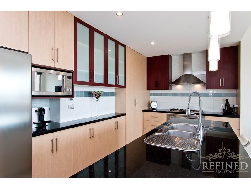 37 Military Road, Tennyson SA 5022