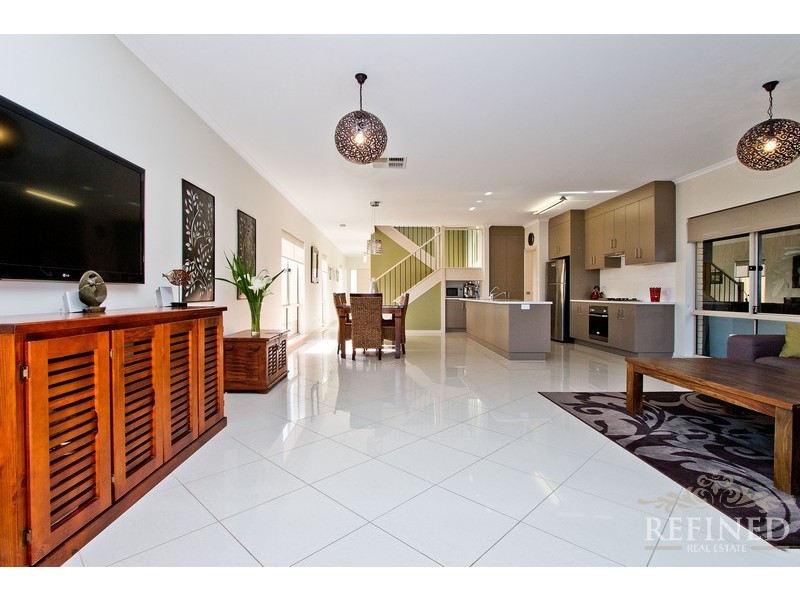 8A Bathurst Avenue, Moana SA 5169