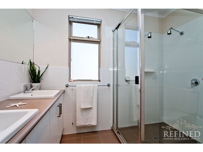 8A Bathurst Avenue, Moana SA 5169