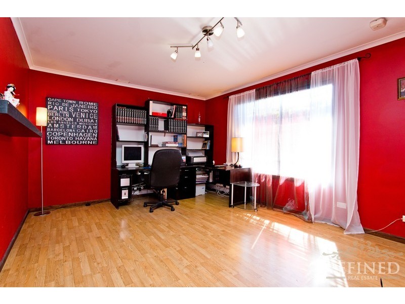 23 Doulton Drive, Trott Park SA 5158