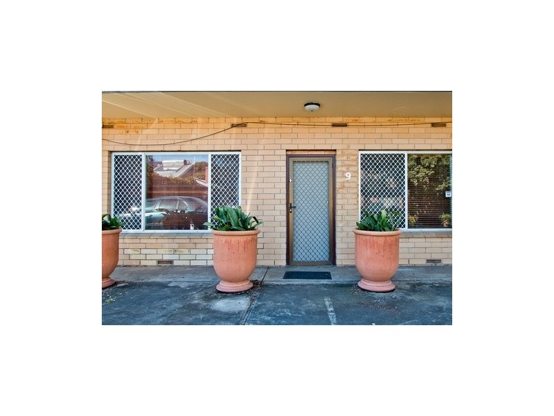 9/2 Emerson Road, Black Forest SA 5035