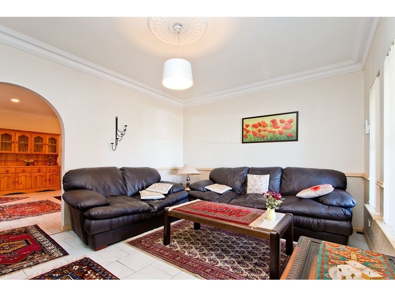 2/22 Burns Court, Morphett Vale SA 5162