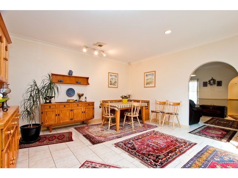 2/22 Burns Court, Morphett Vale SA 5162