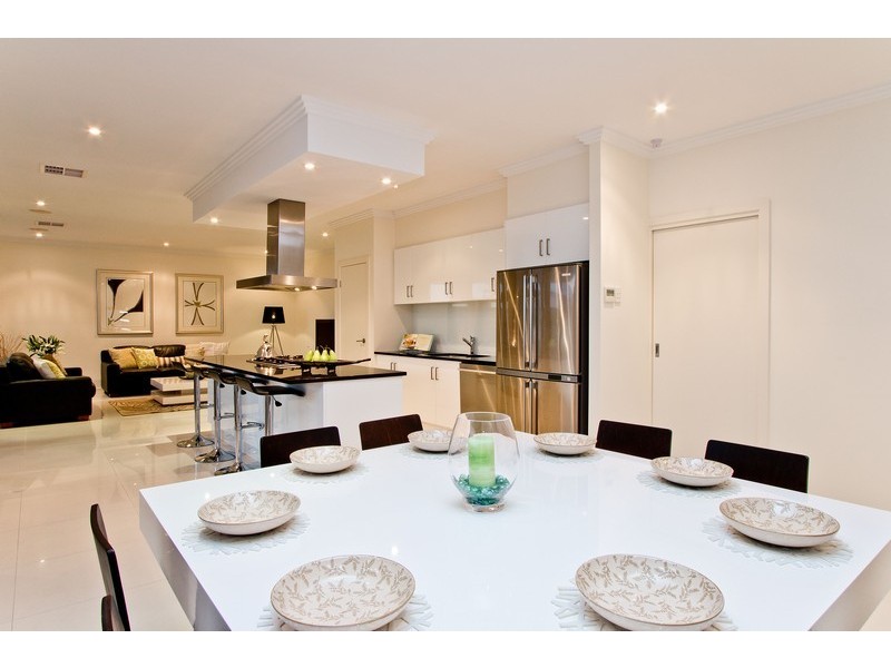 28 Caswell Circuit, Mawson Lakes SA 5095