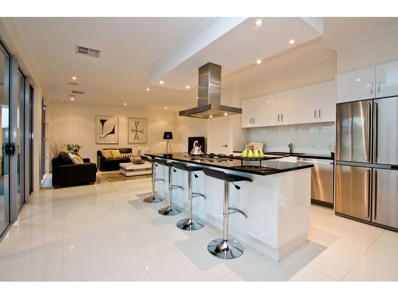 28 Caswell Circuit, Mawson Lakes SA 5095