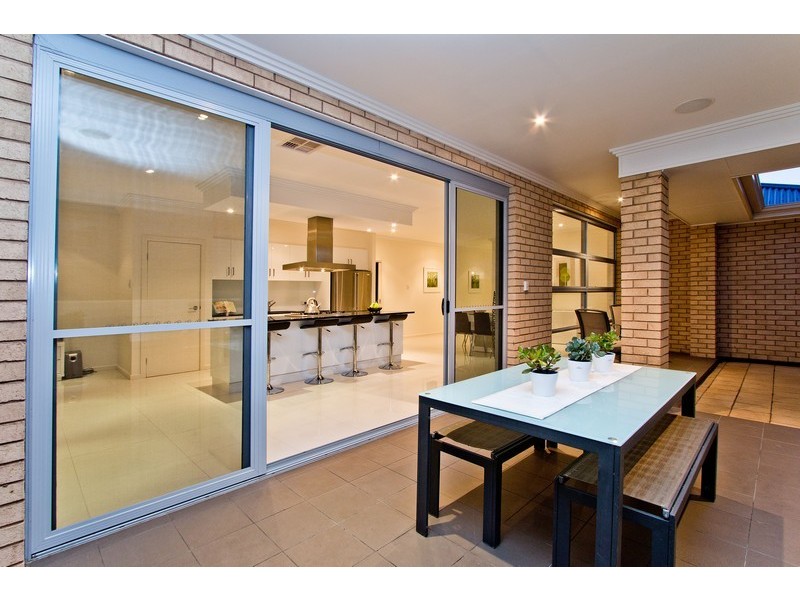 28 Caswell Circuit, Mawson Lakes SA 5095