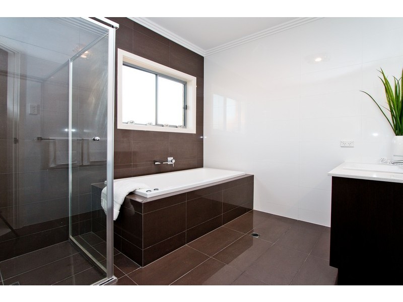 28 Caswell Circuit, Mawson Lakes SA 5095